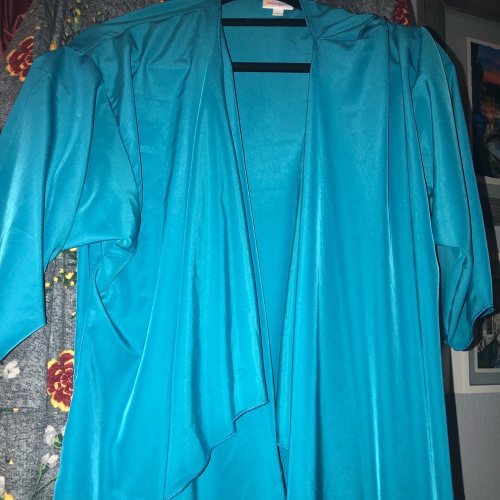 Lularoe shirley satin aqua blue bnwt med